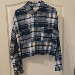 🔥Aeropostale Green Plaid Long Sleeve Cropped Flannel Shirt